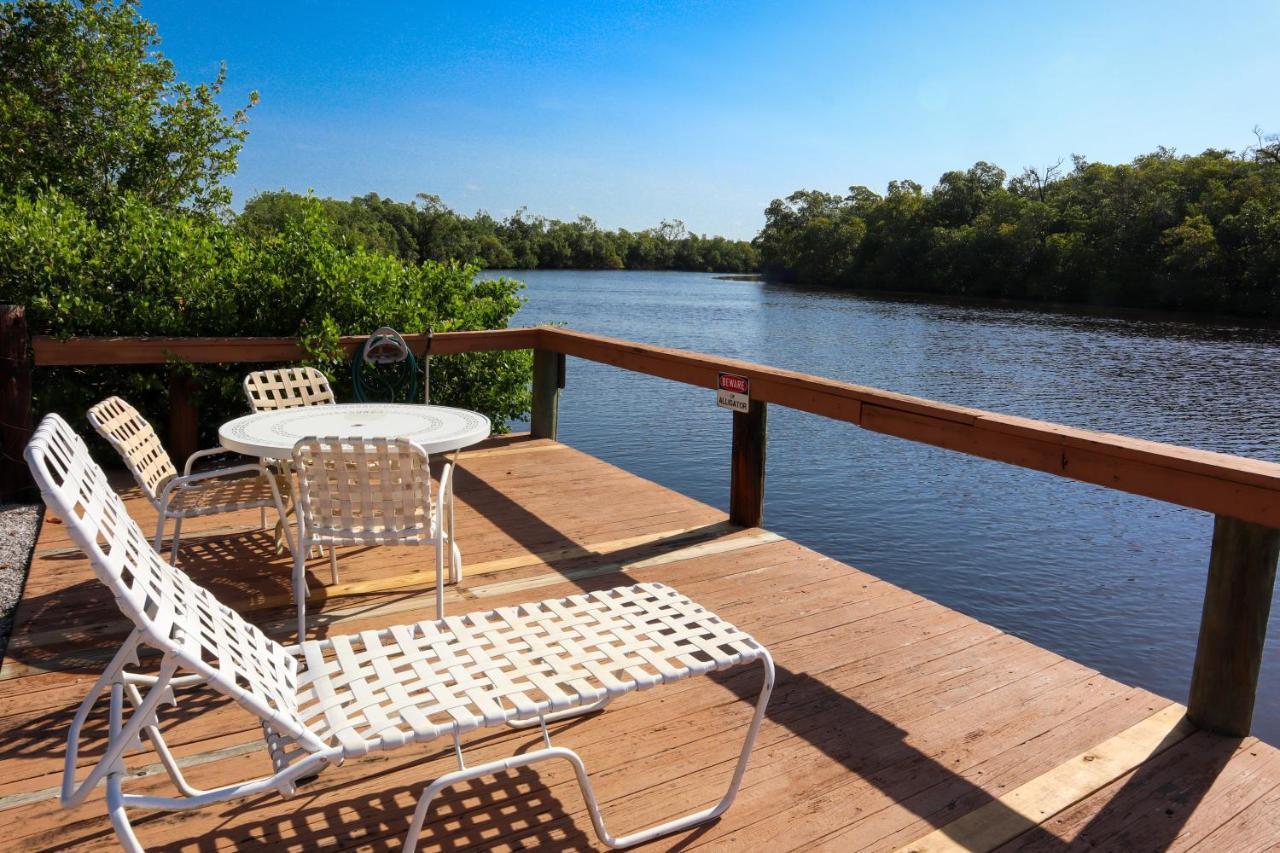 אברגליידס סיטי River Wilderness Waterfront Cabins מראה חיצוני תמונה